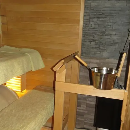 Semesterbostad Mannimaatila Tera Lux *